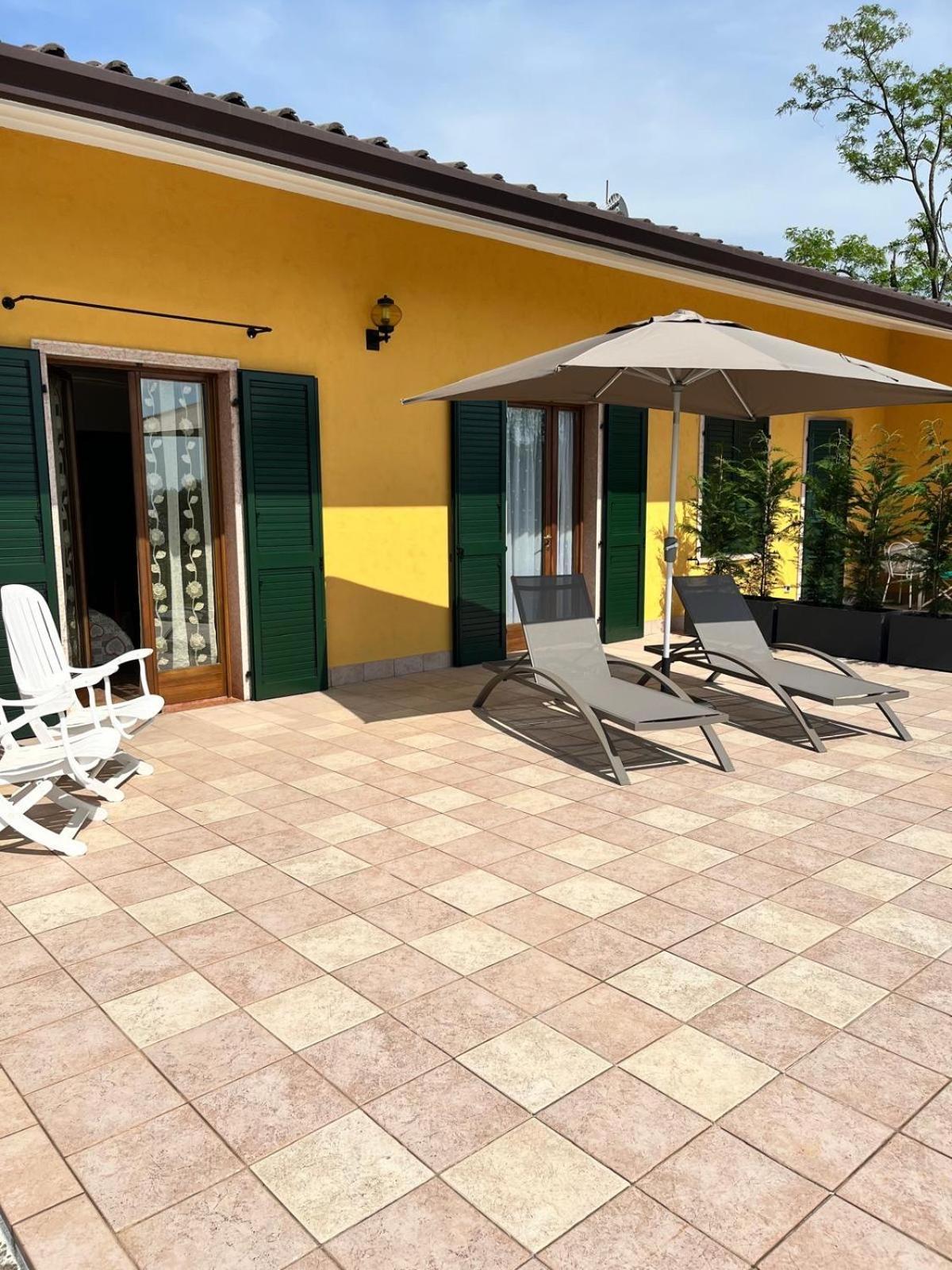 Poli Villa'S Apartment Bardolino Extérieur photo