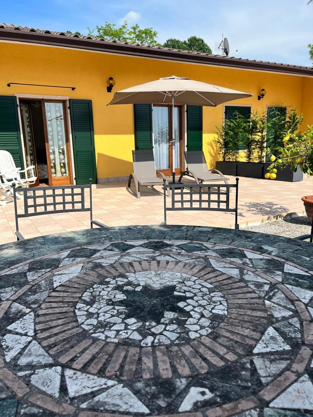 Poli Villa'S Apartment Bardolino Extérieur photo